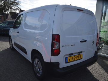 Peugeot E-Partner